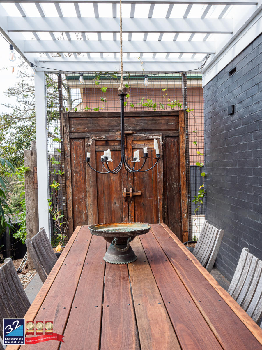 thirroul gf ext-9